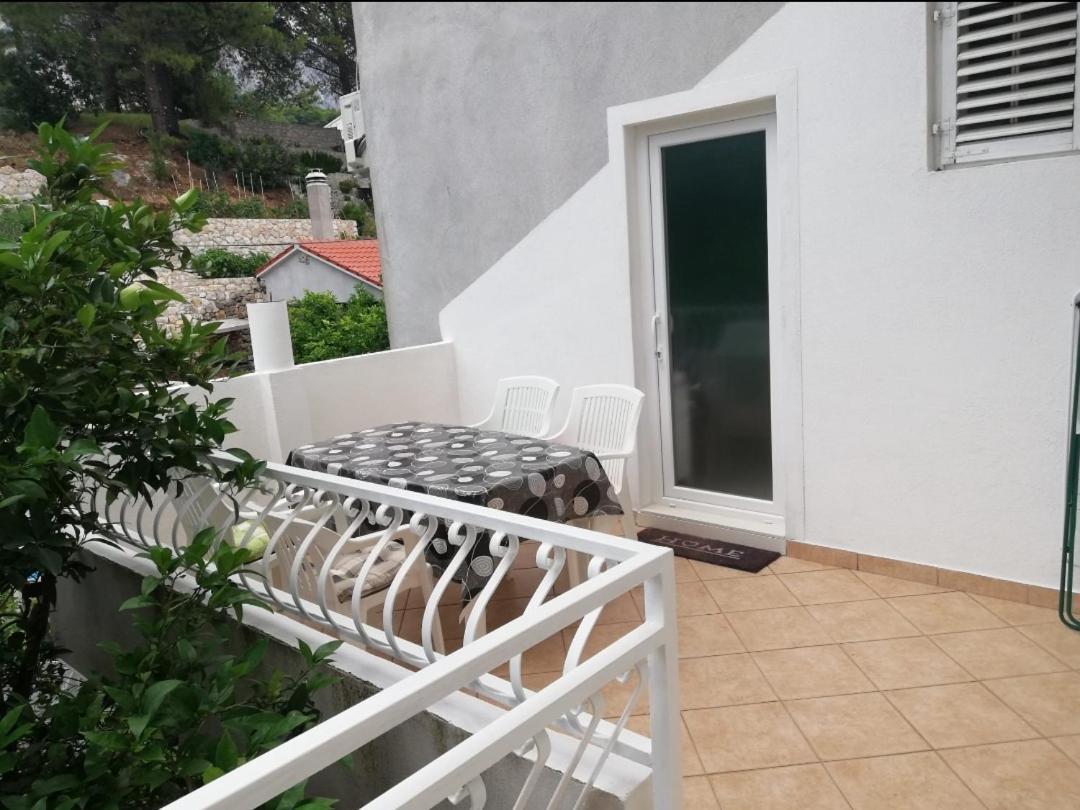 Apartman Neven Podgora Exterior foto